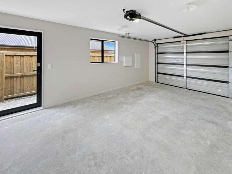 42 Stackwood Avenue Woodend_11