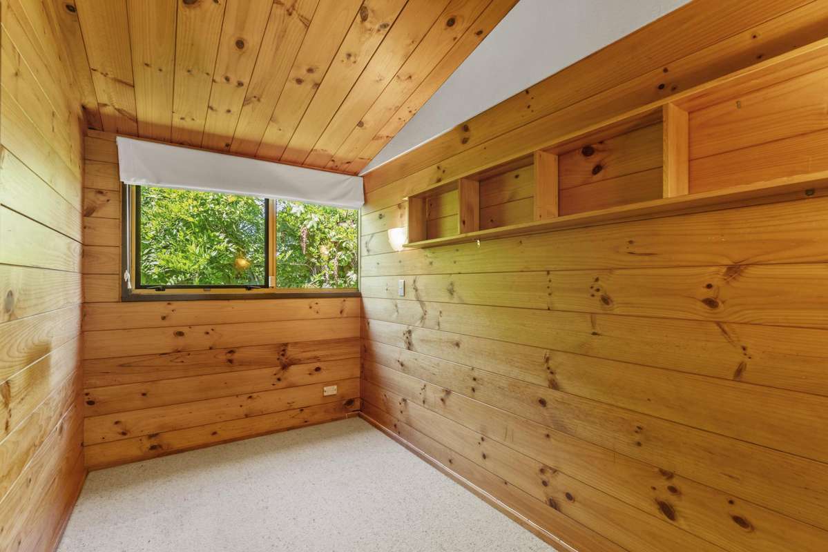 33 Hinekura Avenue_5