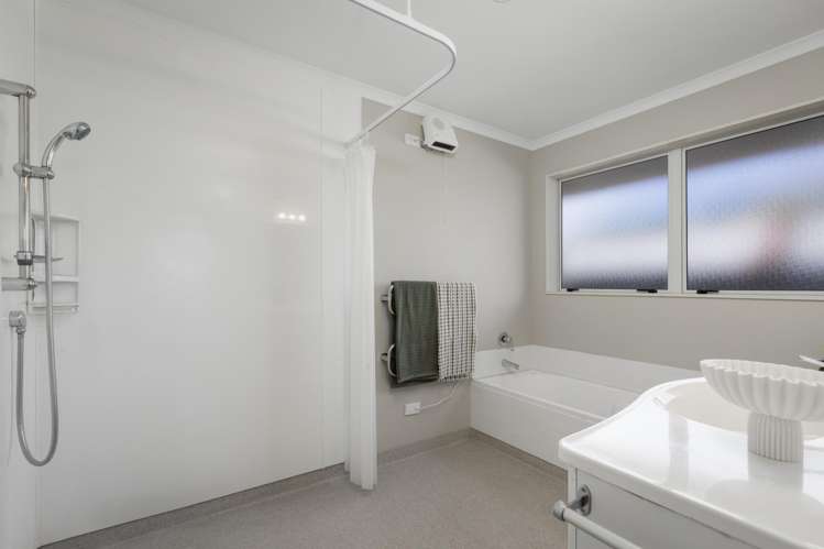 9 Crawford Drive Thames_15