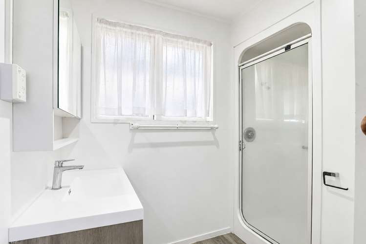 69 Lewis Street Glenview_15