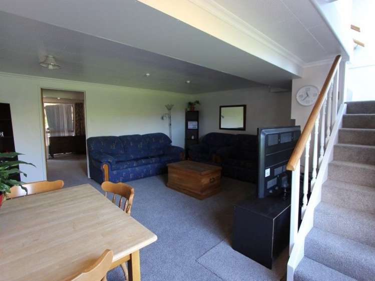 15 Puriri Street Hilltop_13