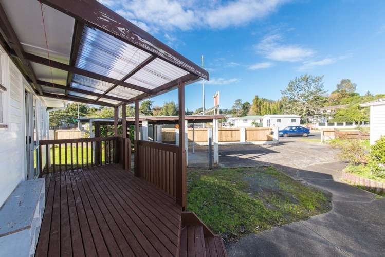 2 John F Kennedy Place Glen Eden_14