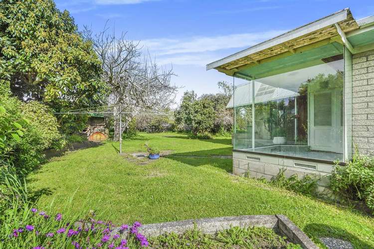 296 Shakespeare Street Cambridge_11