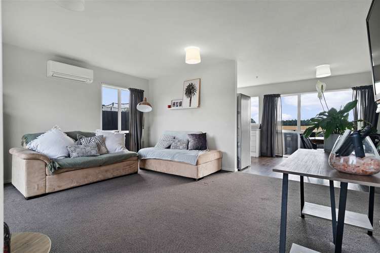 2/42 Bicknor Street Templeton_8