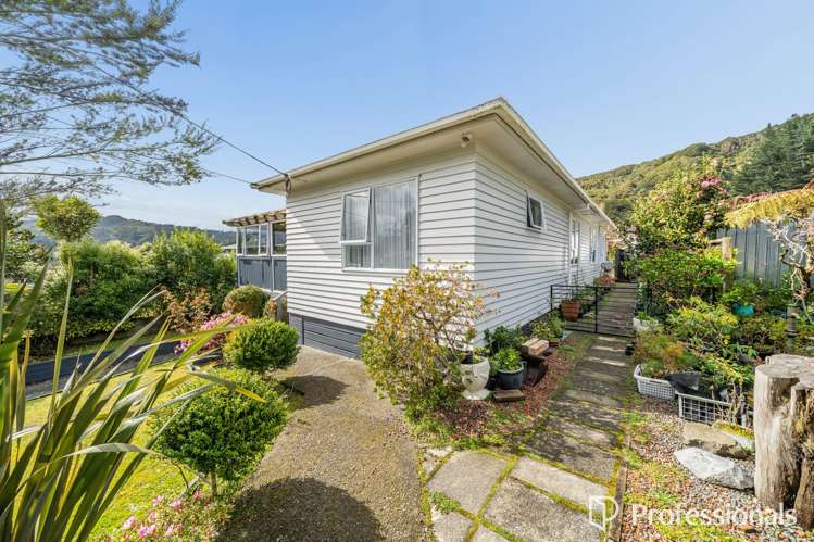 19 Gardiner Grove Wainuiomata_4