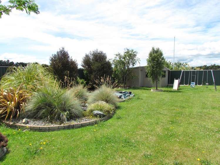 47 Solway Crescent Solway_14