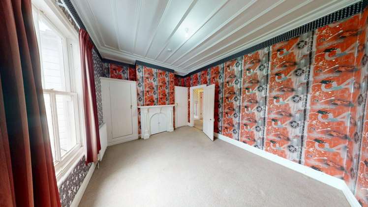 215 Bridge Street Bulls_12