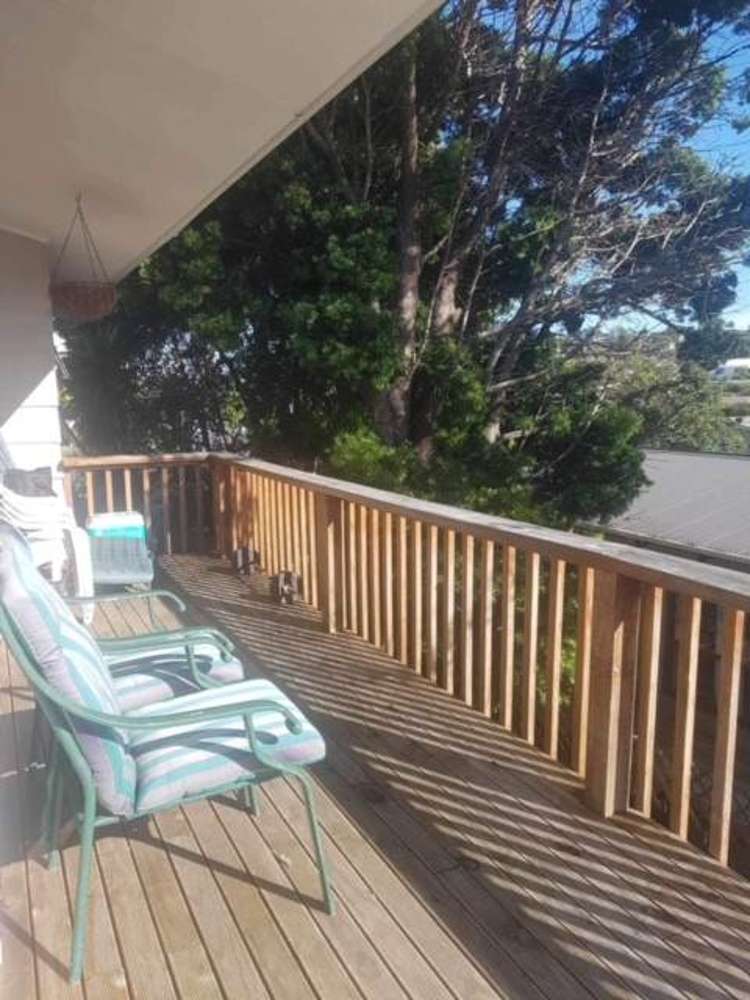 2/54 D'Oyly Drive Stanmore Bay_16