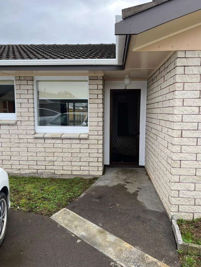 2/5 Carolyn Street Papatoetoe_1