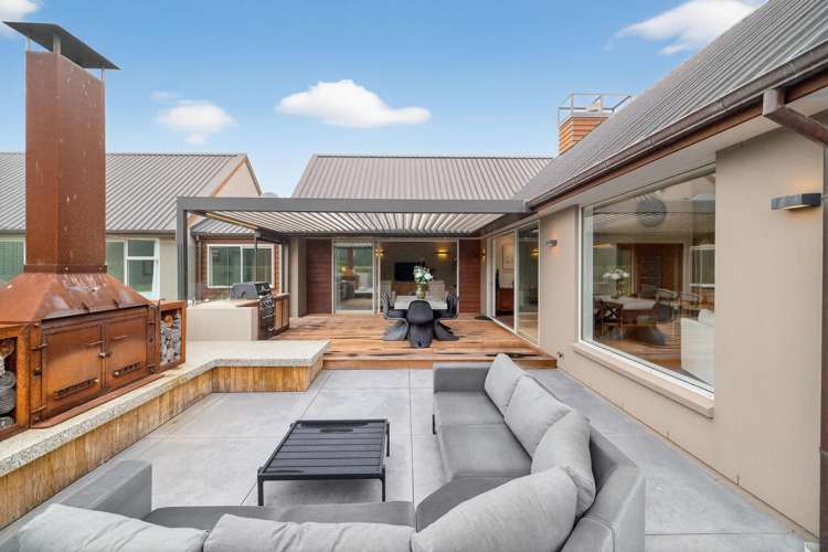 712 Highfield Road Burnham_19