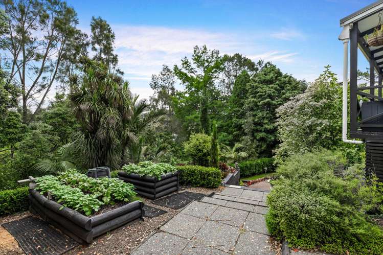 42 McEntee Road Waitakere_8