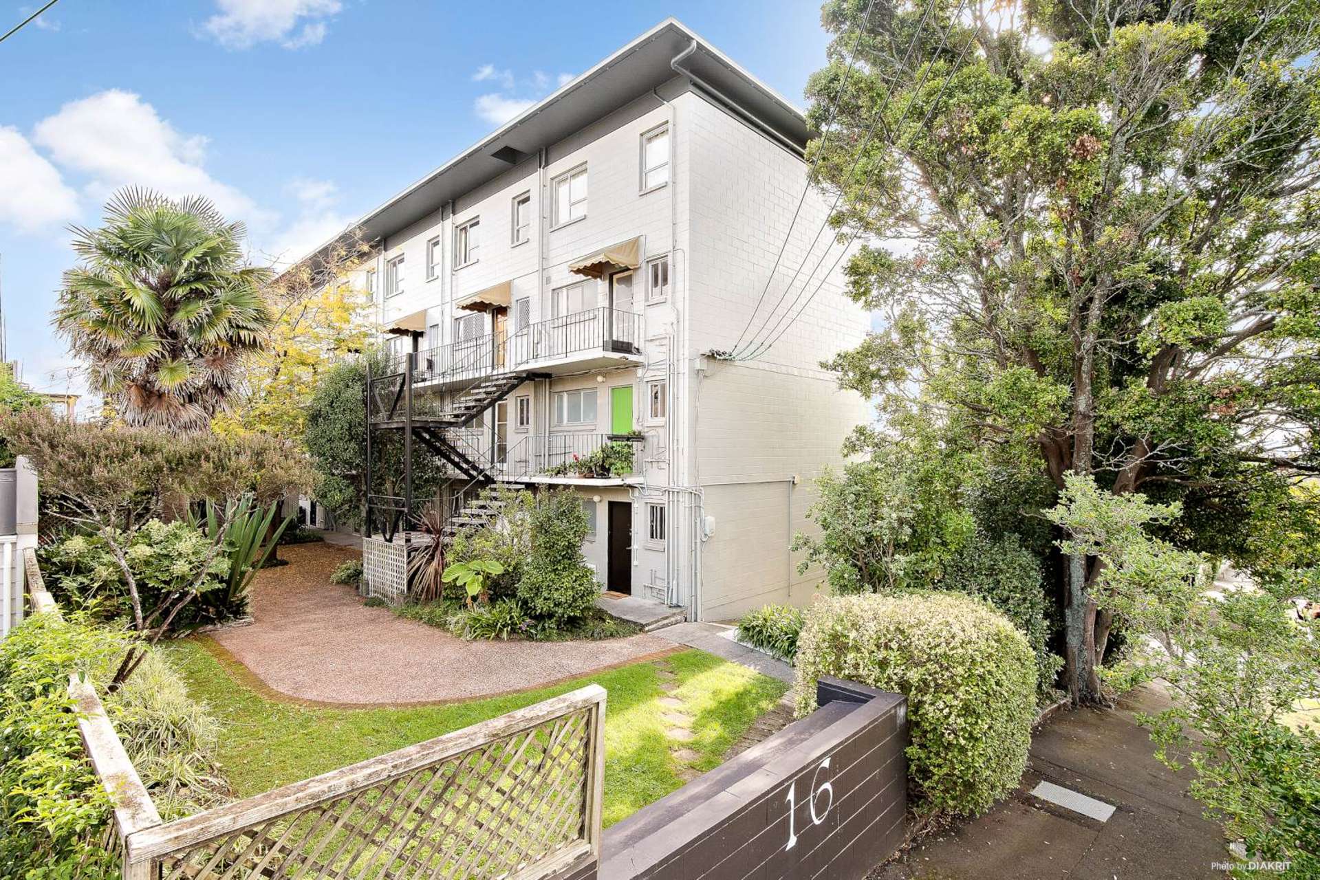 13/16 Belmont Terrace Remuera_0