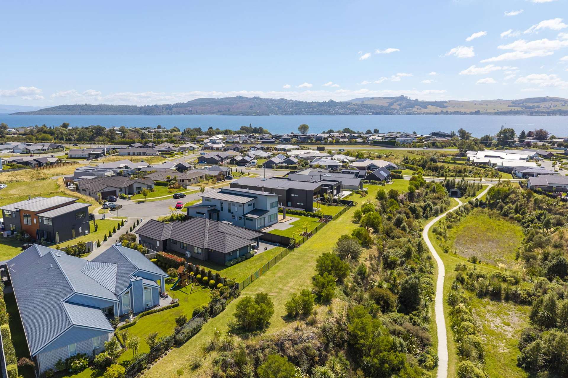 11 Tuhua Close Wharewaka_0