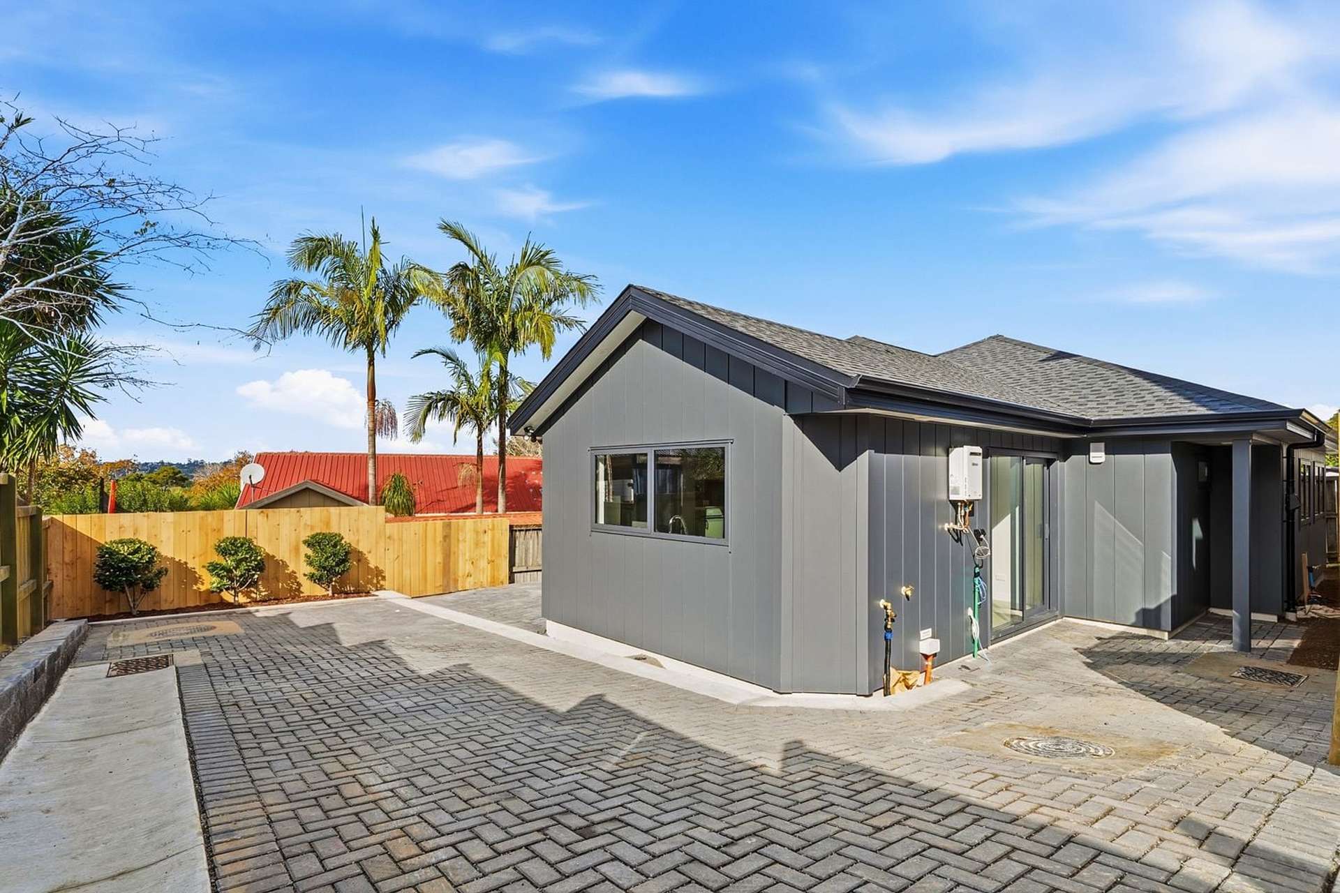 7 Miriam Corban Heights Henderson_0