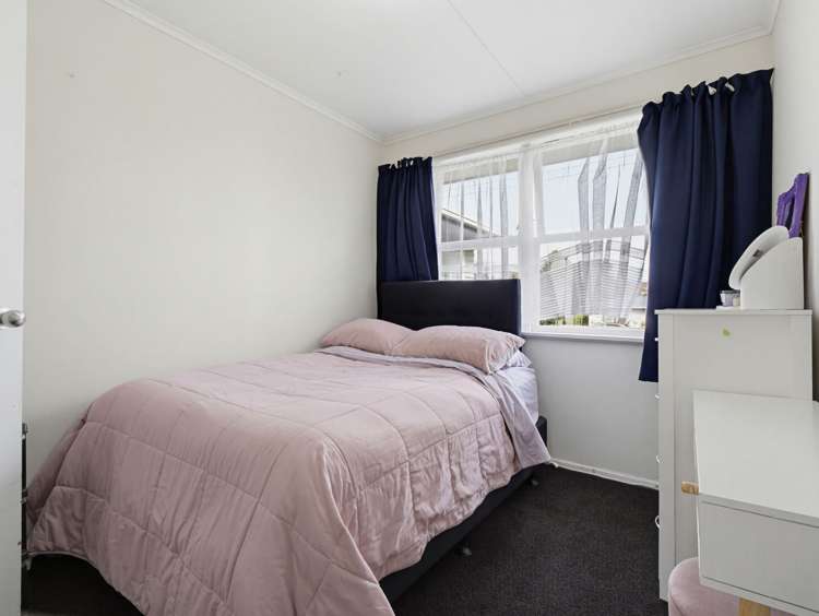 4 Pukeko Street Hillcrest_17