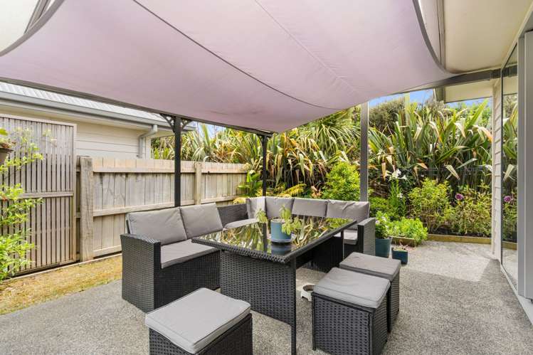 21 Fairwater Road Warkworth_11