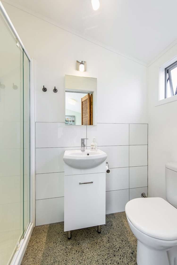 74 Huia Road Point Chevalier_14