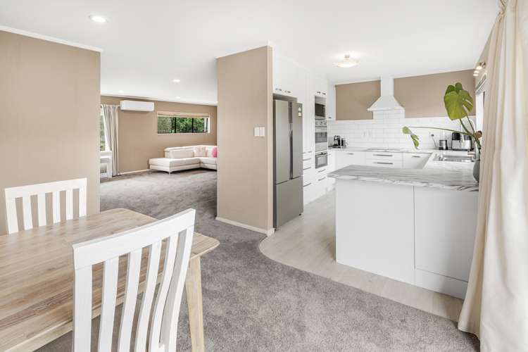 45 Ashurst Avenue Pukete_8