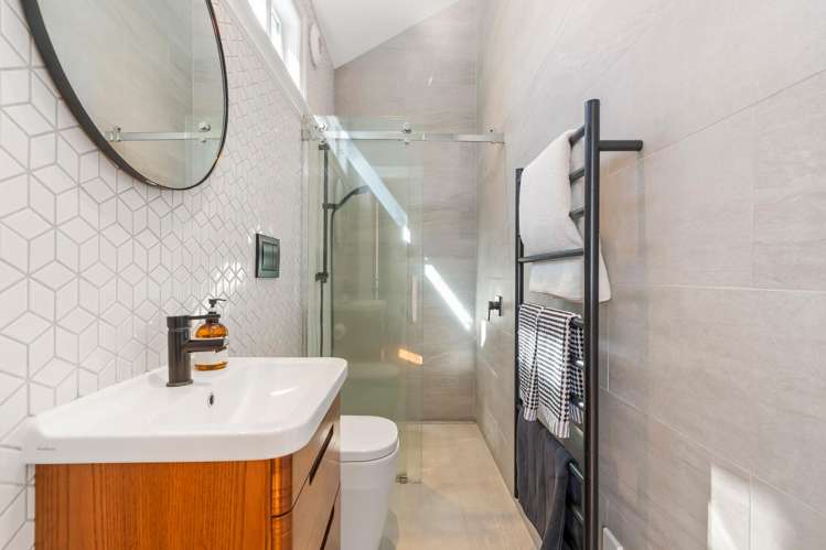 51 Esplanade Road Mt Eden_20