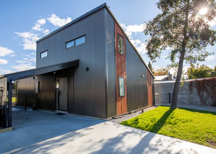 8 Don Place Alexandra_17