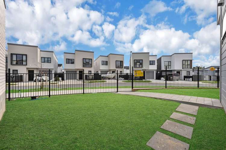 9 Whiteywood Street Westgate_13