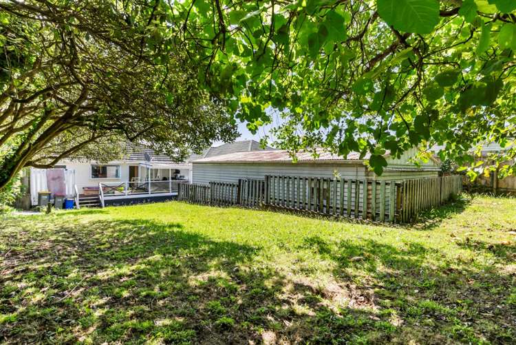 6 Arahoe Road New Lynn_25
