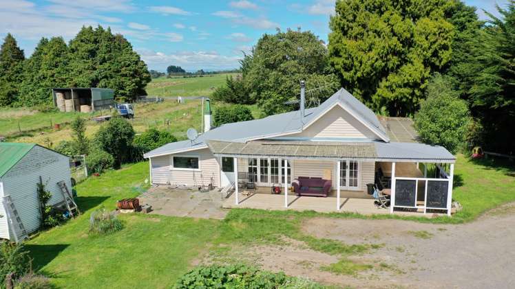 139 Third Line Norsewood_10