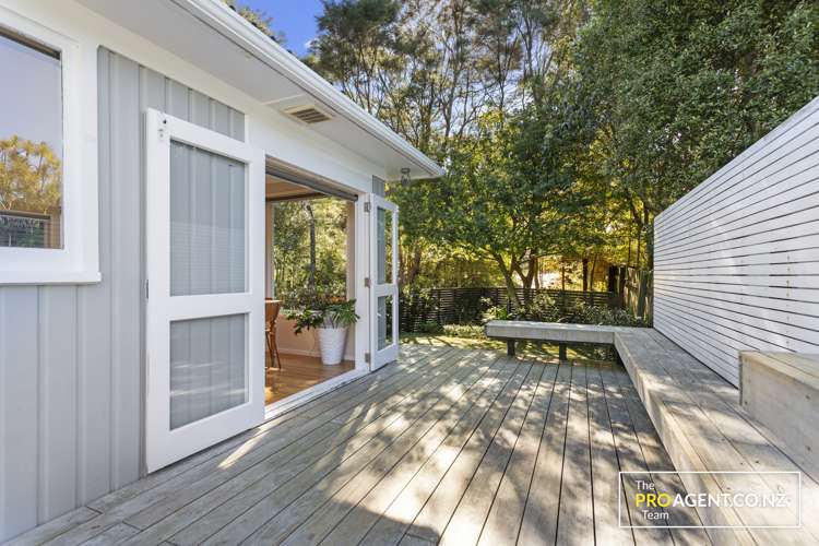 146 Woodlands Park Road Titirangi_12