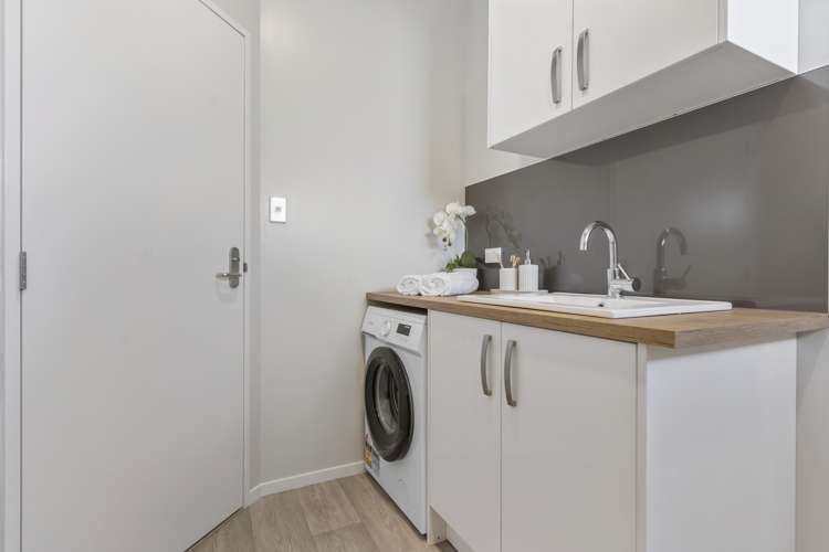 4/66 Glenmall Place Glen Eden_16