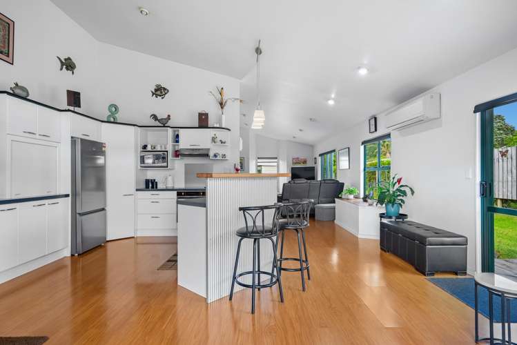 4 Ringer Avenue Matapouri_11