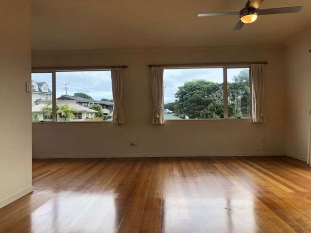 1/18 Ocean View Road Hatfields Beach_2