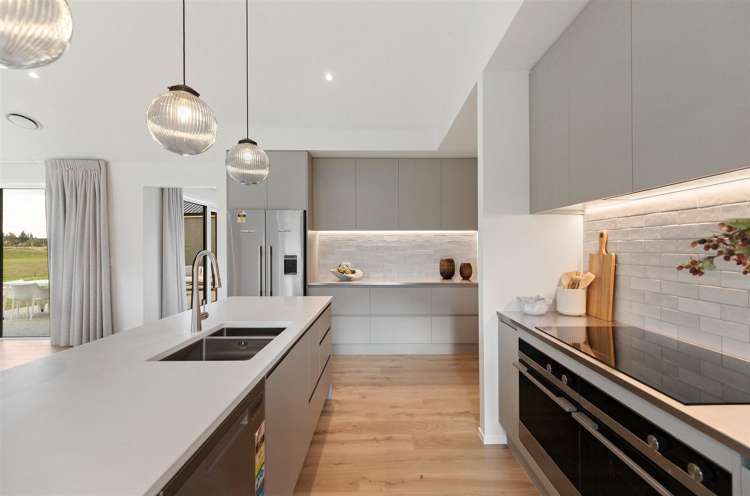 77 Stone Drive Cromwell_7