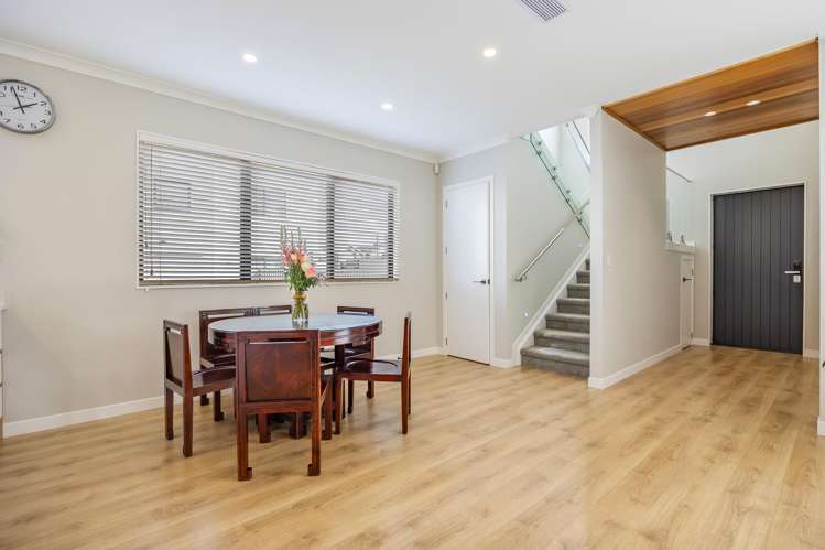 18 Green Bamboo Road Hobsonville_9