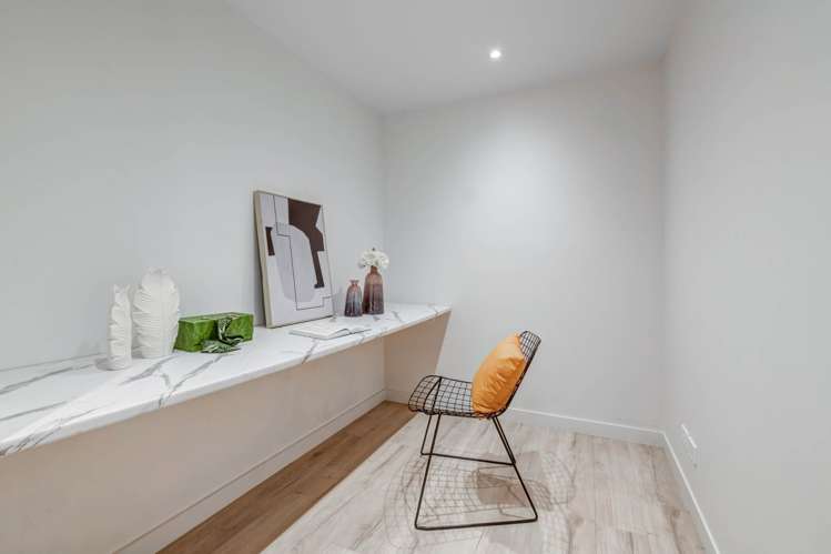 64 Shakespear Road Army Bay_14