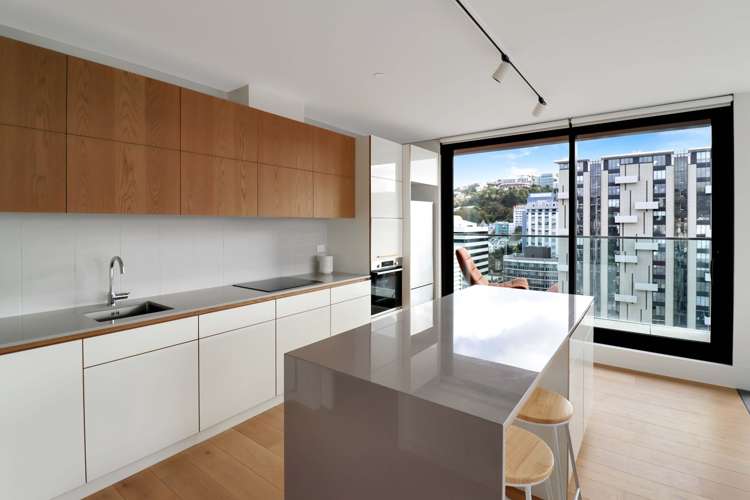 1301/161 Victoria Street 2185_6