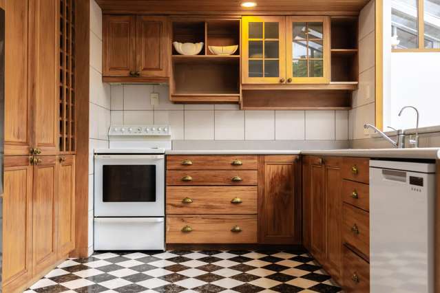 17 Kilgour Road Greymouth_1