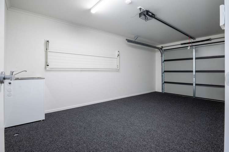 2-3/2 Wellington Street Hamilton East_16