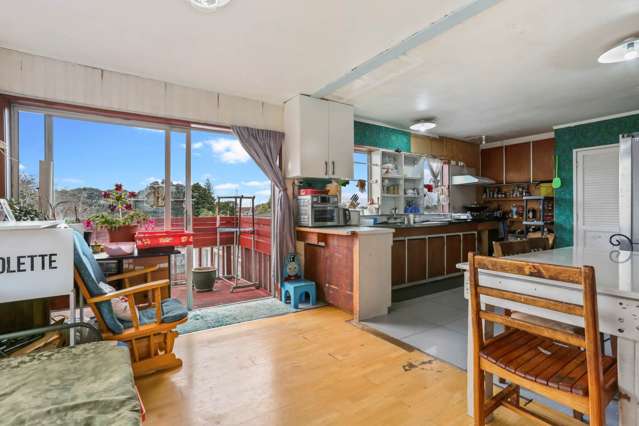 1/2 Roslyn Road Mt Wellington_3