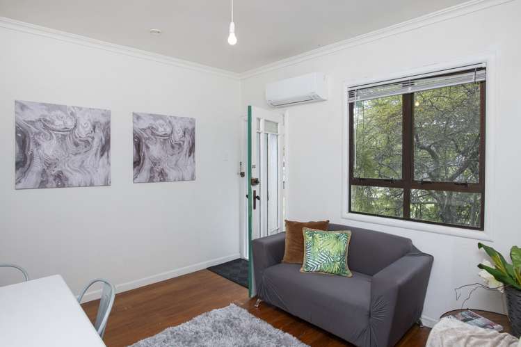 1 Parau Street Kaiti_16