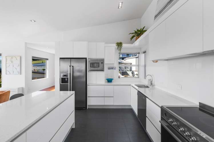 10 Quarry Hill Terrace Kennedys Bush_10