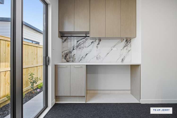 14 Tuwai Crescent Opaheke_32