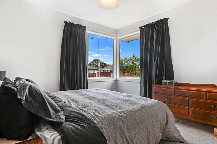 44 Damien Place Bromley_6