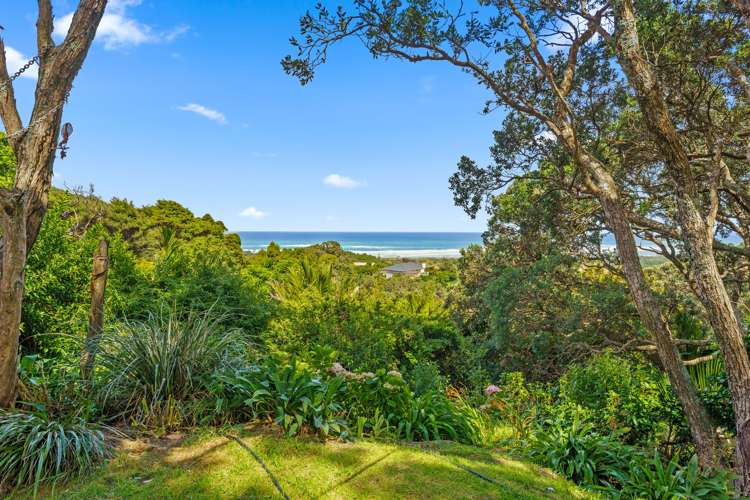 296 Motutara Road Muriwai_16