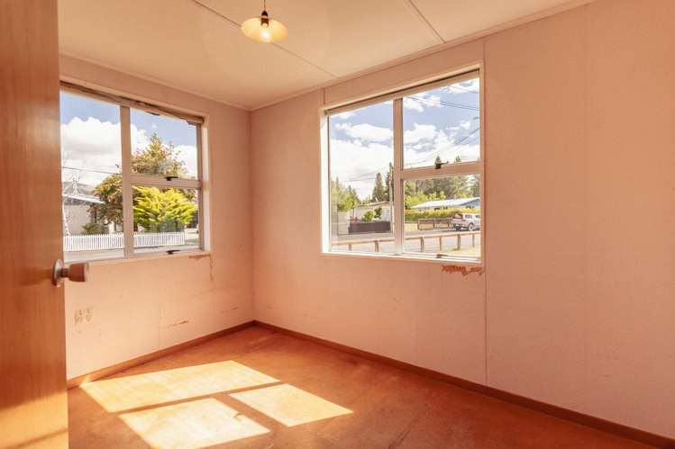 37 Omahau Crescent Twizel_11