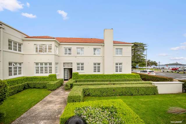 4/105 Tamaki Drive Mission Bay_4