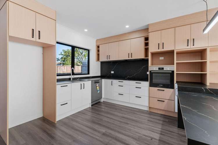 2/42 Balmerino Crescent Pukete_1