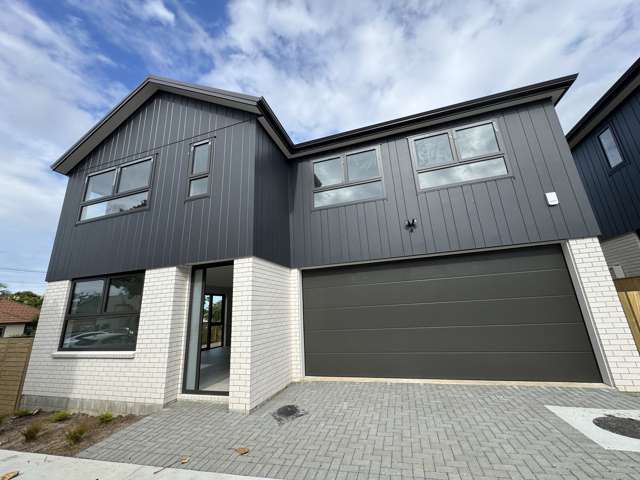 Brand New House in Greenlane