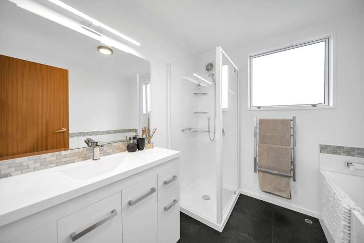 11 Bowen Street Te Anau_18