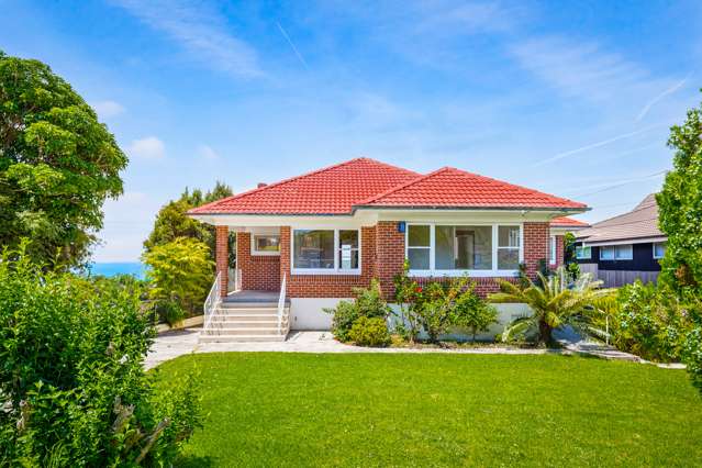 70 Seacliffe Avenue Narrow Neck_1