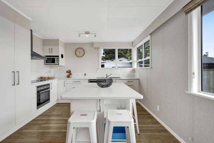 114 Fairfield Road_5